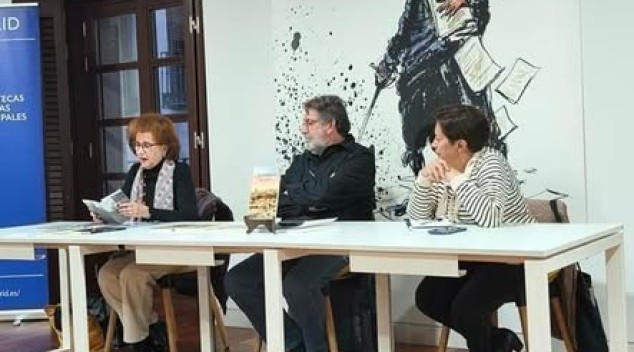 BIBLIOTECA IVAN DE VARGAS (MADRID)